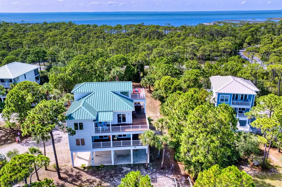 1812 Suzie Ct, Saint George Island, FL 32328 - #2