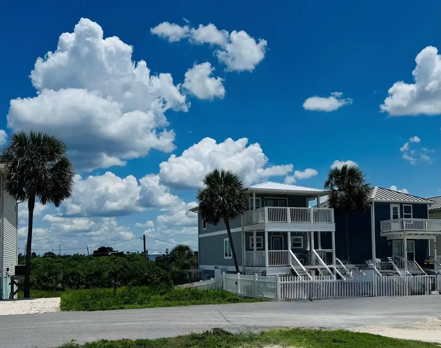 828 Oleander Ave, Mexico Beach, FL 32456 - #3