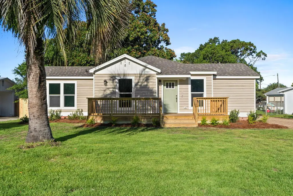 110 Hunter Cir, Port Saint Joe, FL 32456 - #1