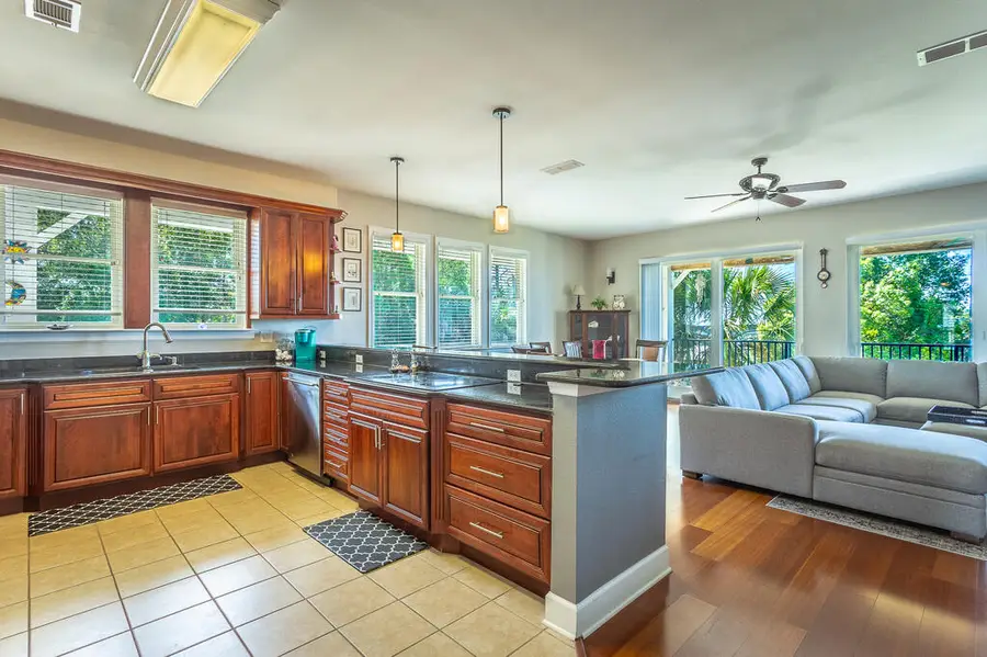 1302 Picketts Landing Ct #D1, Carrabelle, FL 32322 - #3