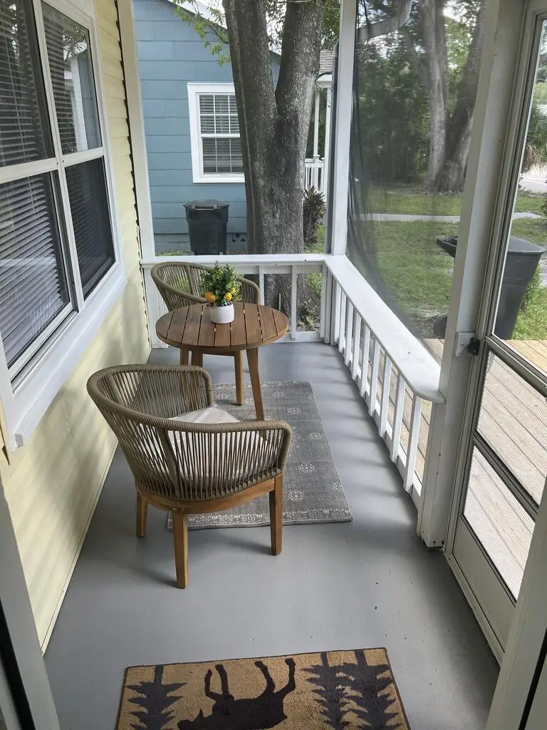 1821 34th Ave N, Saint Petersburg, FL 33713 - #3