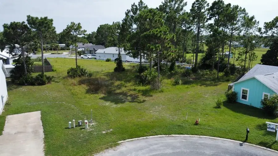 110 Tyler Terr, Port Saint Joe, FL 32456 - #2