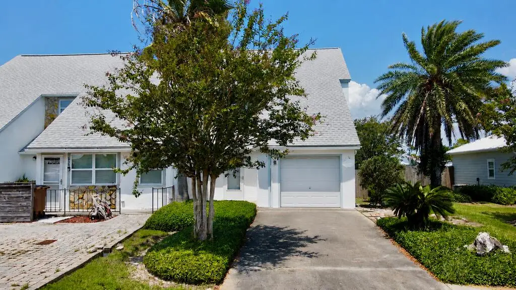 632 Gulf Aire Dr, Port Saint Joe, FL 32456 - #1