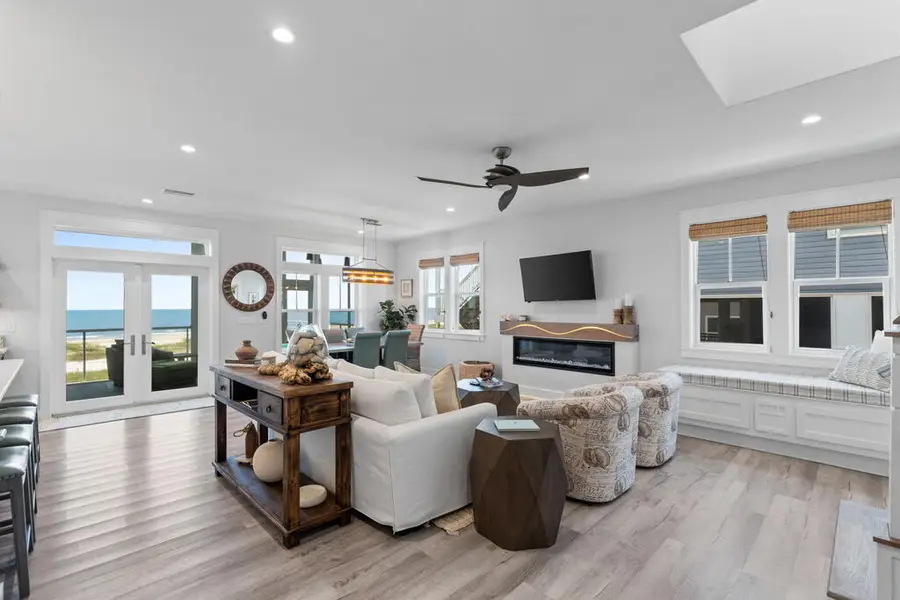 128 Sweetwater Shores Dr, Port Saint Joe, FL 32456 - #3