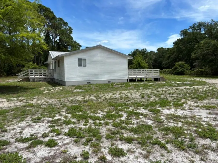 155 Doe Ln, Carrabelle, FL 32322 - #2