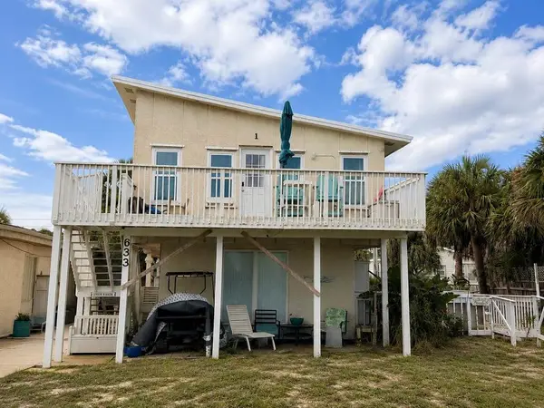 633 E Gorrie Dr #1, St. George Island, FL 32328