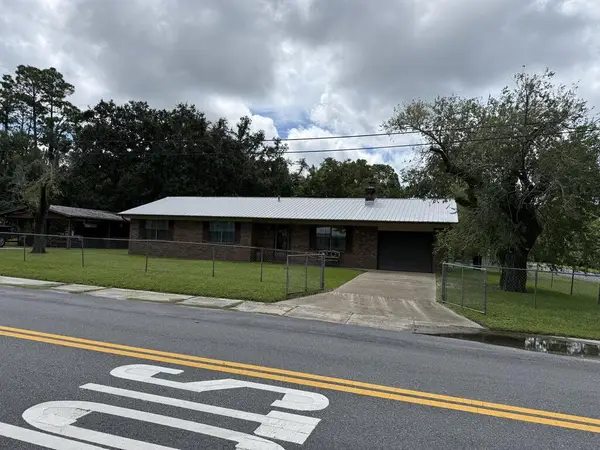 608 Madison St, Port St. Joe, FL 32456