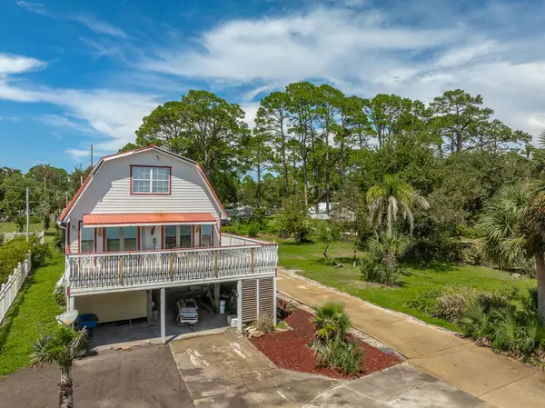607 Hwy 98, Eastpoint, FL 32328