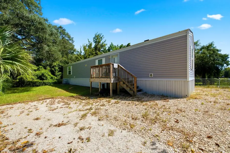 269 24th Ave, Apalachicola, FL 32320 - #2