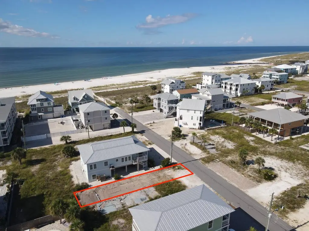111 S 39th St #B, Mexico Beach, FL 32456 - #1
