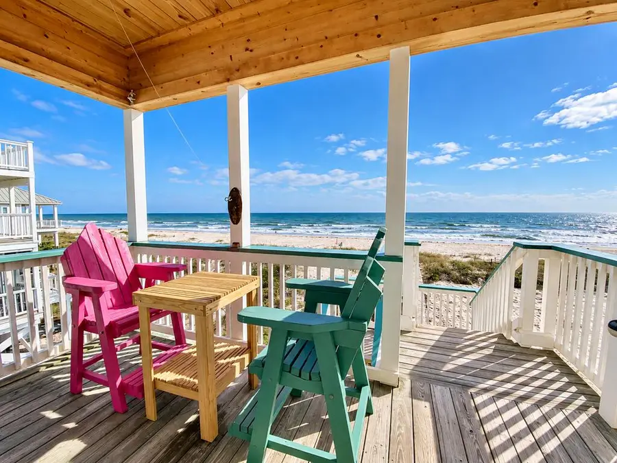 252 E Gorrie Dr, Saint George Island, FL 32328 - #3