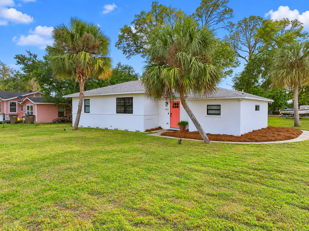 1302 Woodward Ave, Port Saint Joe, FL 32456 - #1