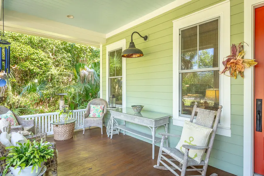 123 8th St, Apalachicola, FL 32320 - #3