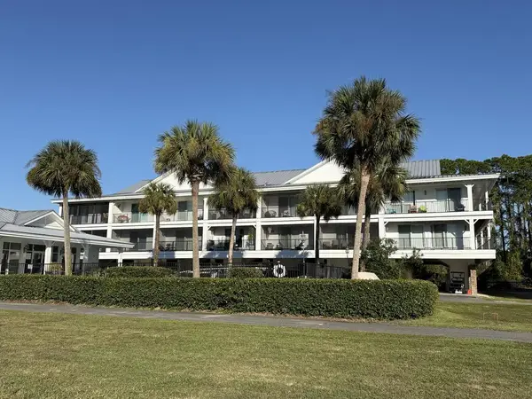 1302 Picketts Landing Ct #E4, Carrabelle, FL 32322