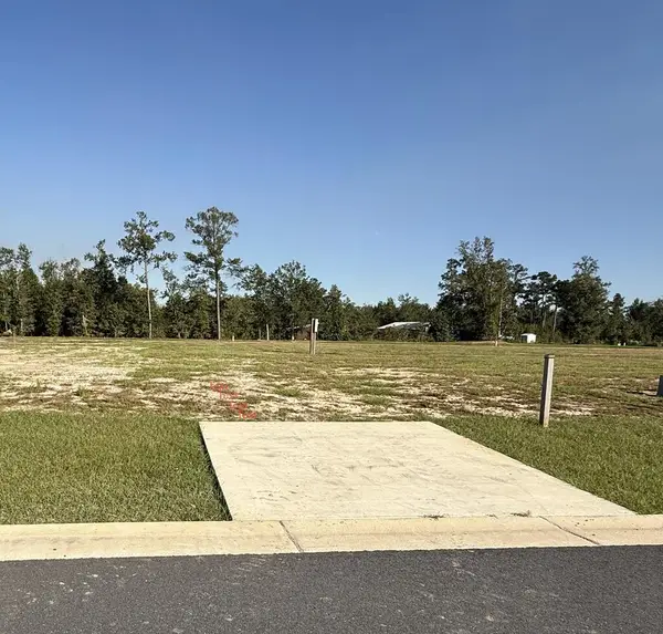 128 Kiera Ct, Wewahitchka, FL 32465