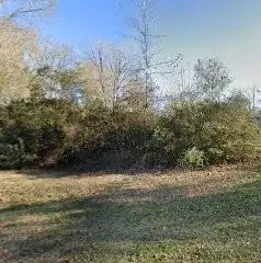 410 Our Town Rd, Wewahitchka, FL 32465