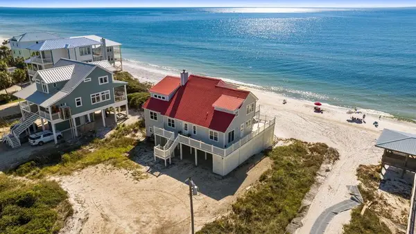 190 Lafayette Dr, Port St. Joe, FL 32456