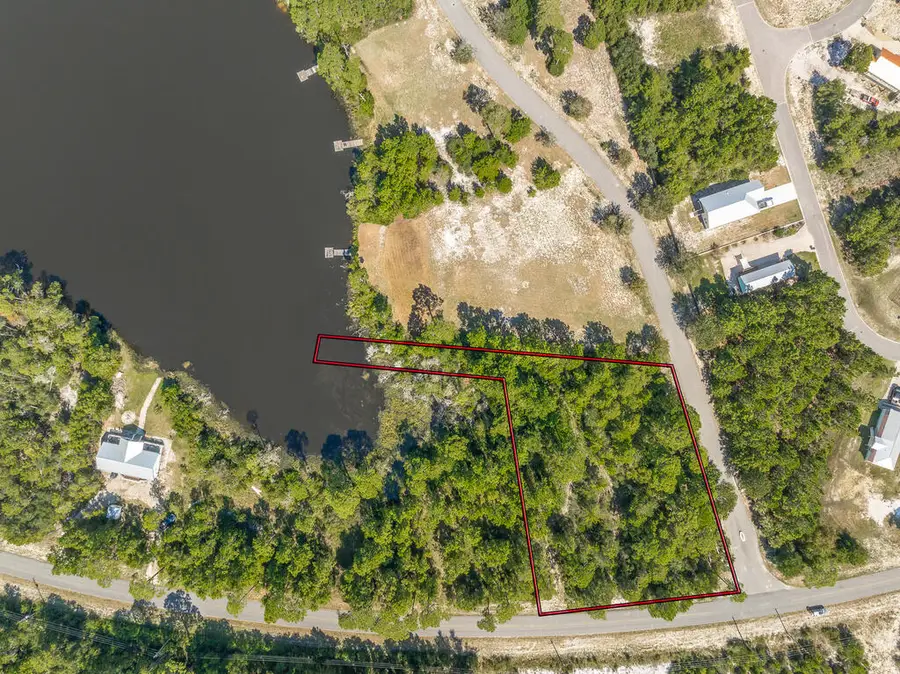 135 Airport Rd, Carrabelle, FL 32322 - #3