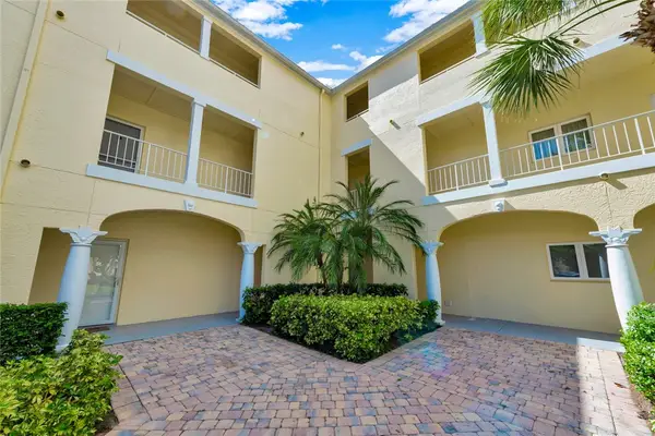 5065 Harmony Circle #105, Vero Beach, FL 32967