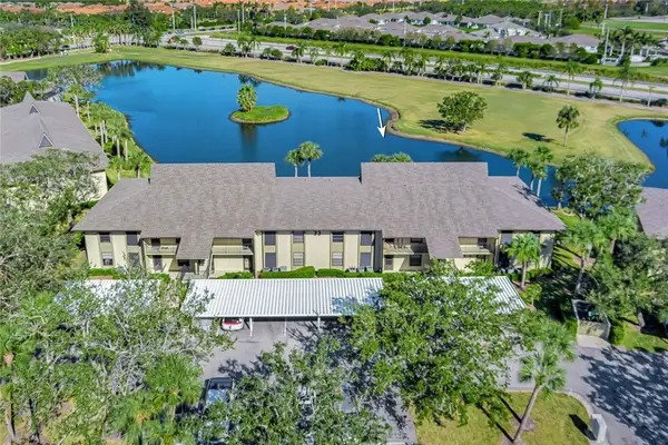 33 Plantation Drive #104, Vero Beach, FL 32966