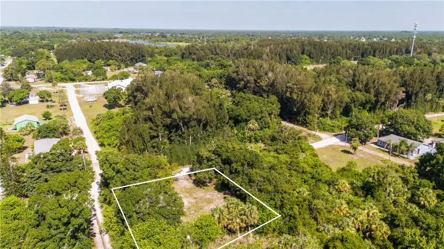 8700 63rd Avenue, Vero Beach, FL 32967 - Image #2