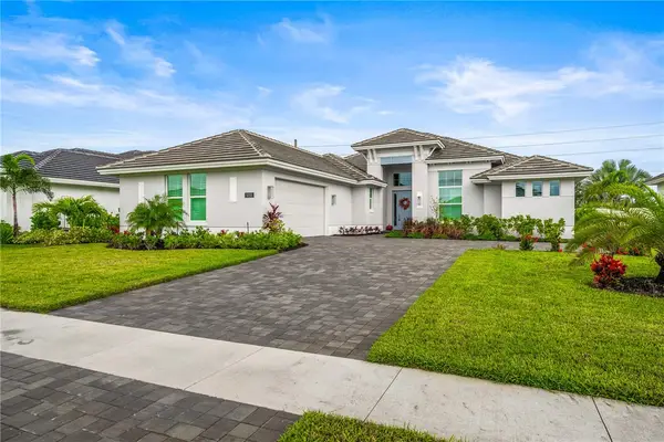 5733 Bent Pine Square, Vero Beach, FL 32967