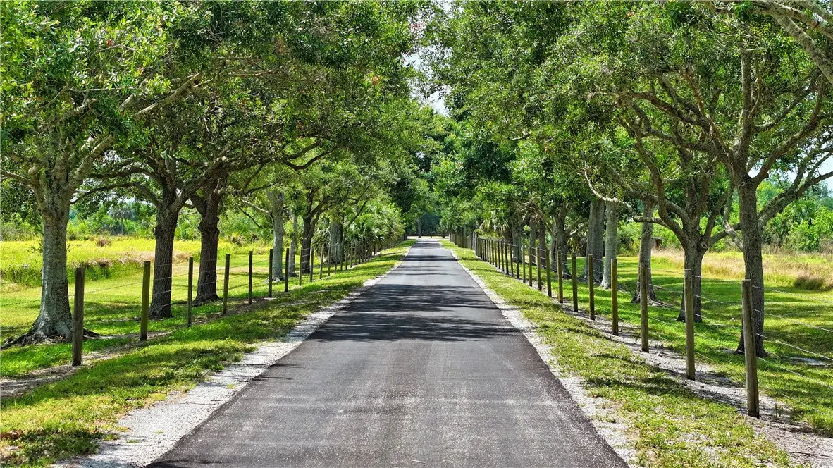 975 122nd Avenue, Vero Beach, FL 32966 - Image #1