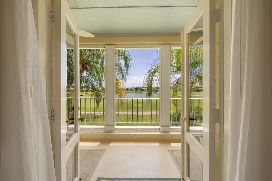 5025 Harmony Circle #203, Vero Beach, FL 32967 - Image #2