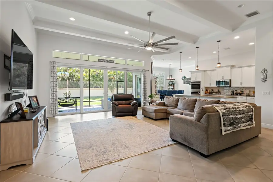 4725 Four Lakes Circle Sw, Vero Beach South, FL 32968 - Image #2