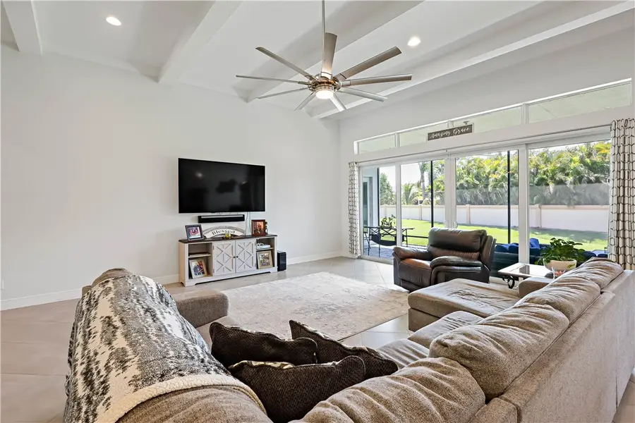 4725 Four Lakes Circle Sw, Vero Beach South, FL 32968 - Image #3