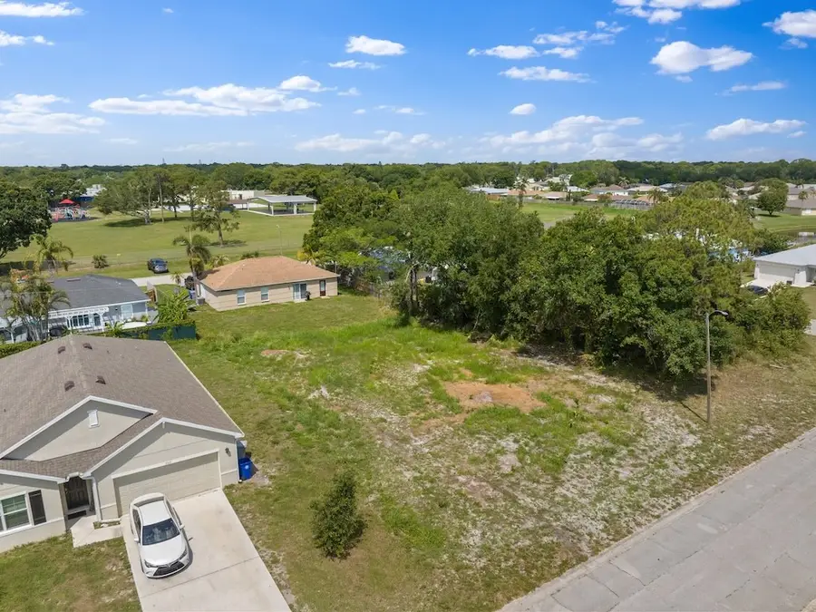 1895 Sunrise Drive Sw, Vero Beach, FL 32962 - Image #3