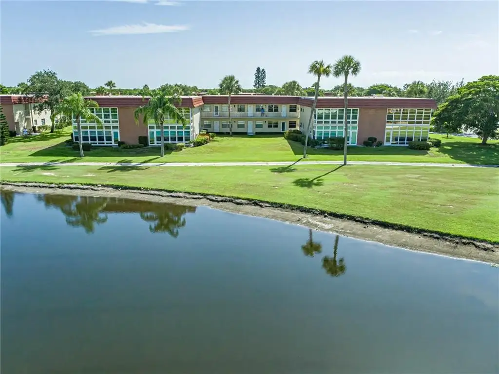 76 Royal Oak Drive #205, Vero Beach, FL 32962 - Image #1