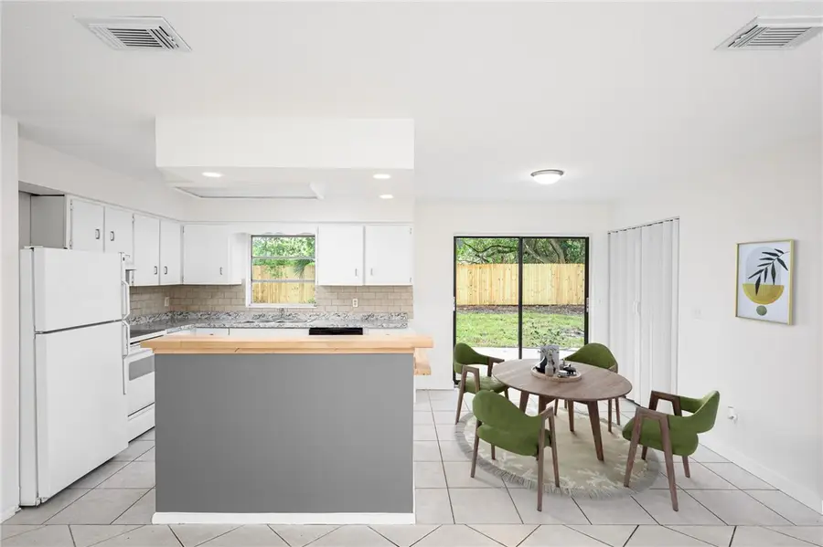 2313 2nd Street Sw, Vero Beach, FL 32962 - #3