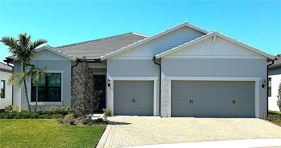 410 SE Vallarta, Port Saint Lucie, FL 34984 - Image #2