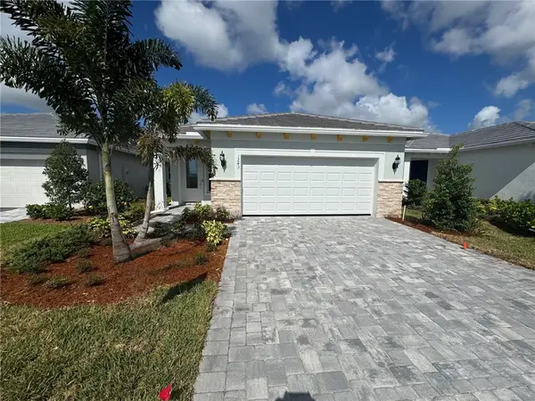 1243 Haven Circle #Hallmark 35, Vero Beach, FL 32960