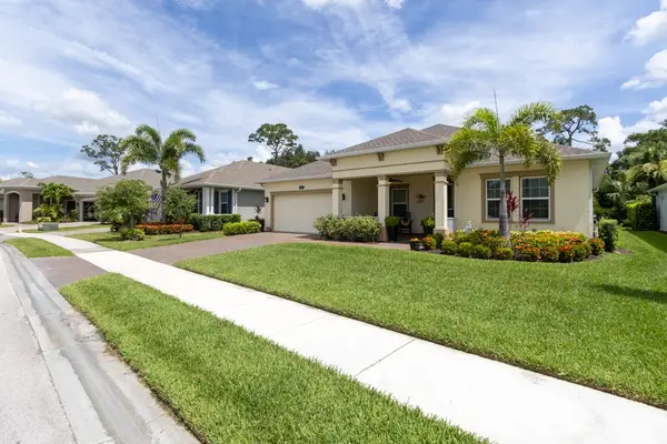 3671 Wild Banyan Way, Vero Beach, FL 32966