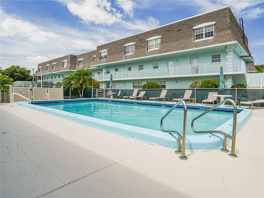 1901 Indian River Boulevard #206A, Vero Beach, FL 32960 - Image #2