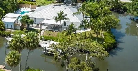 649 E Causeway Boulevard, Vero Beach, FL 32963 - #1