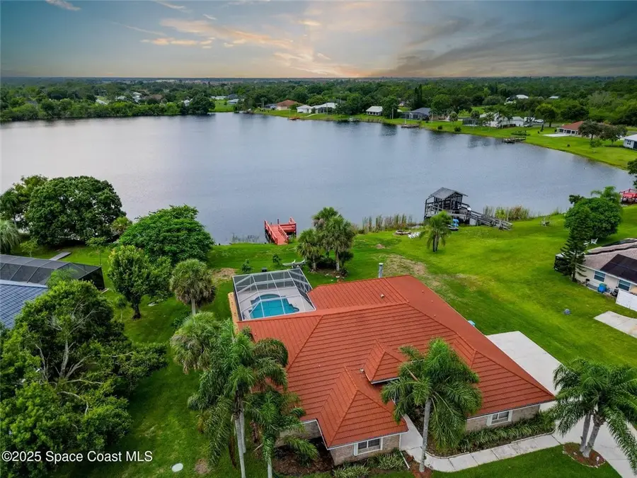 405 Lake View Lane, Grant Valkaria, FL 32909 - Image #3