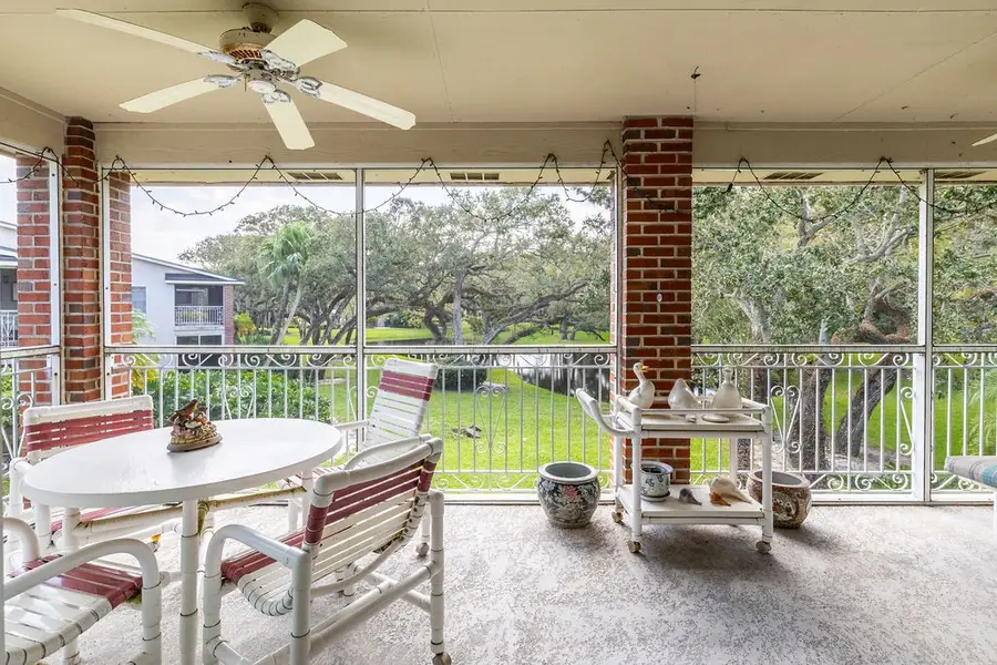 133 E Park Shores Circle #E6, Vero Beach, FL 32963 - Image #2
