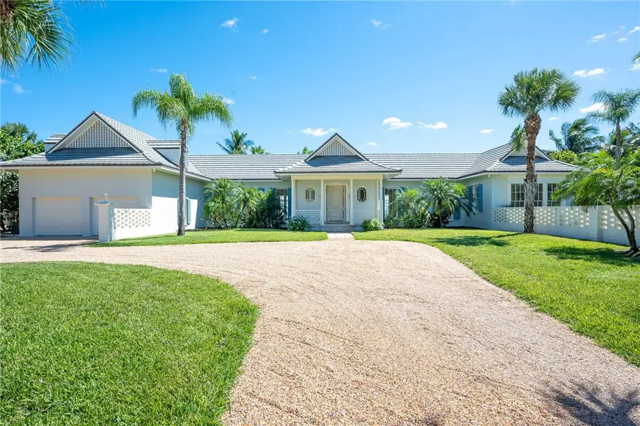 2136 S Porpoise Point Lane, Vero Beach, FL 32963 - #2