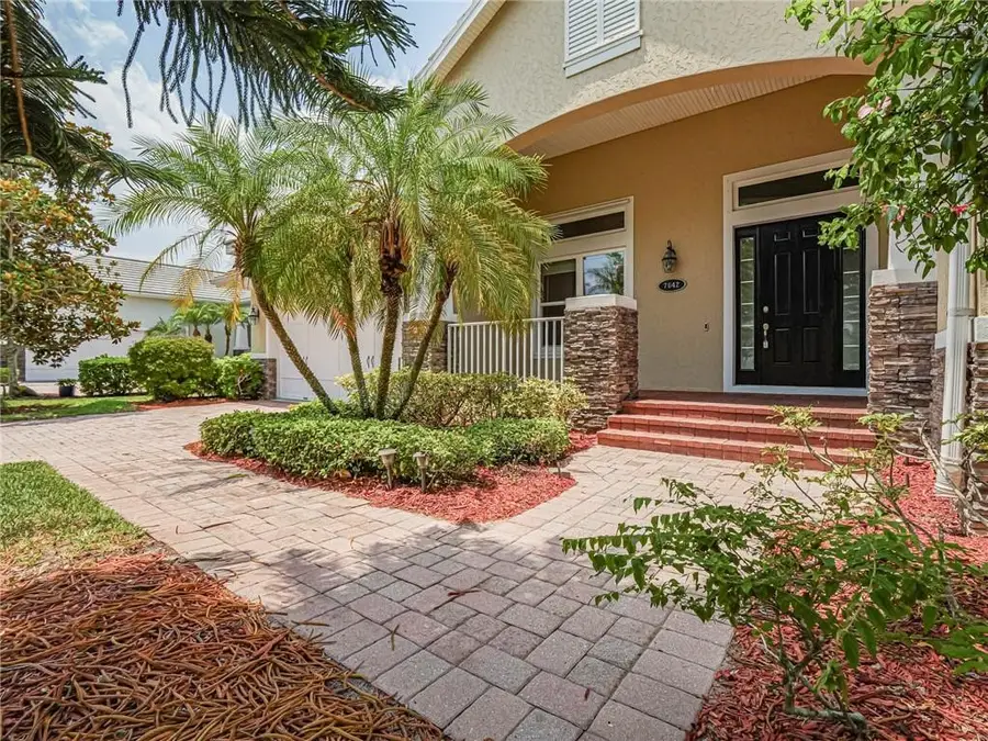 7642 S Village Square, Vero Beach, FL 32966 - Image #2
