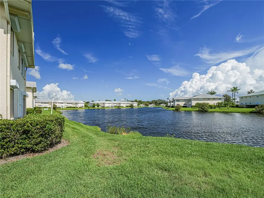 870 Lake Orchid Circle #204, Vero Beach, FL 32962 - Image #3