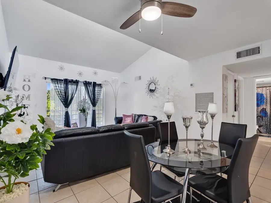 1555 14th Avenue #209, Vero Beach, FL 32960 - Image #3