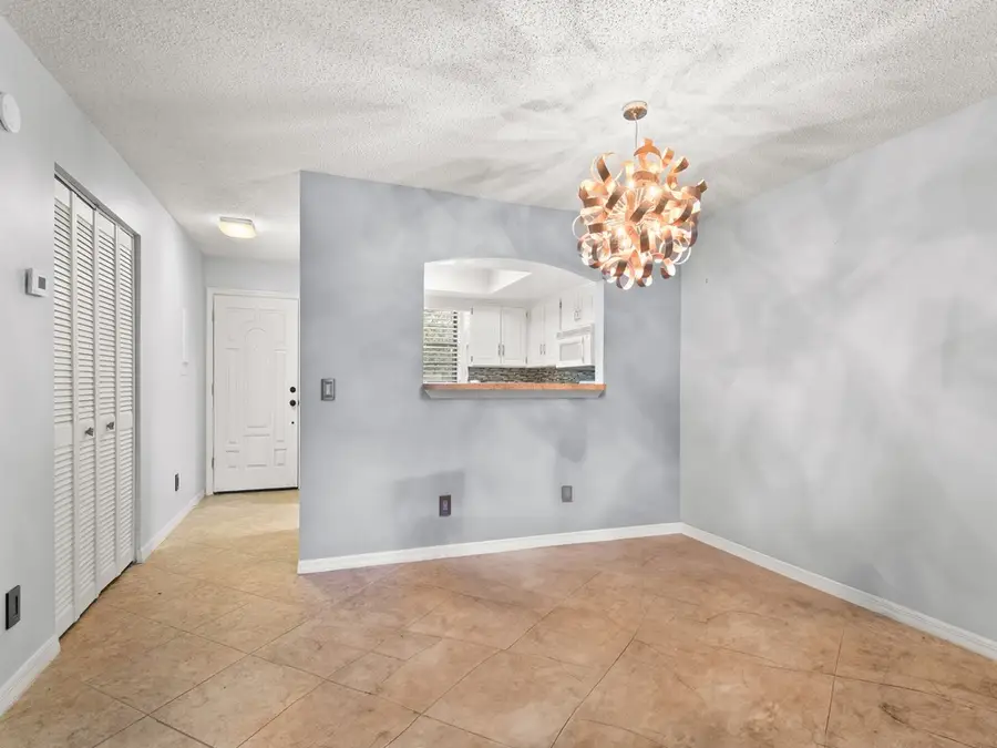 400 18th Street #4, Vero Beach, FL 32960 - Image #3
