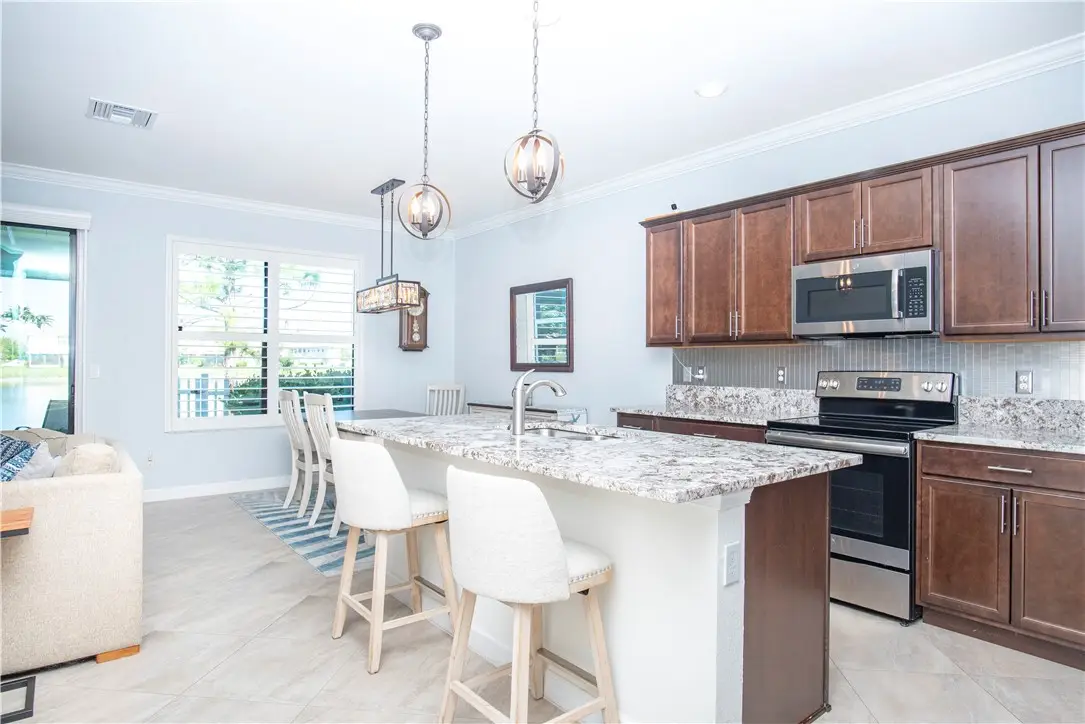 9892 E Villa Circle, Vero Beach, FL 32966 - Image #1