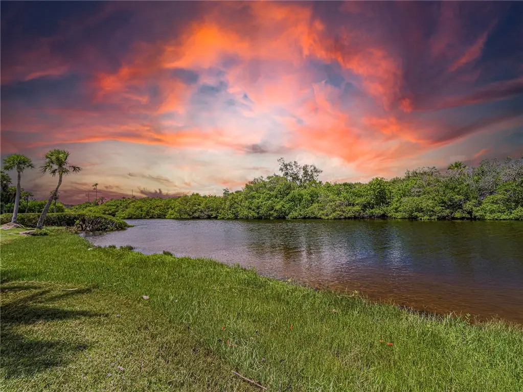 2800 Indian River Boulevard #L4, Vero Beach, FL 32960 - Image #1