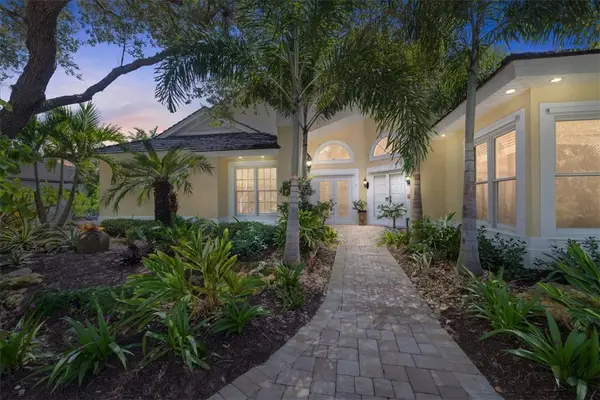 220 Riverway Drive, Vero Beach, FL 32963