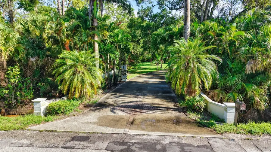 6235 4th Street, Vero Beach, FL 32968 - Image #2