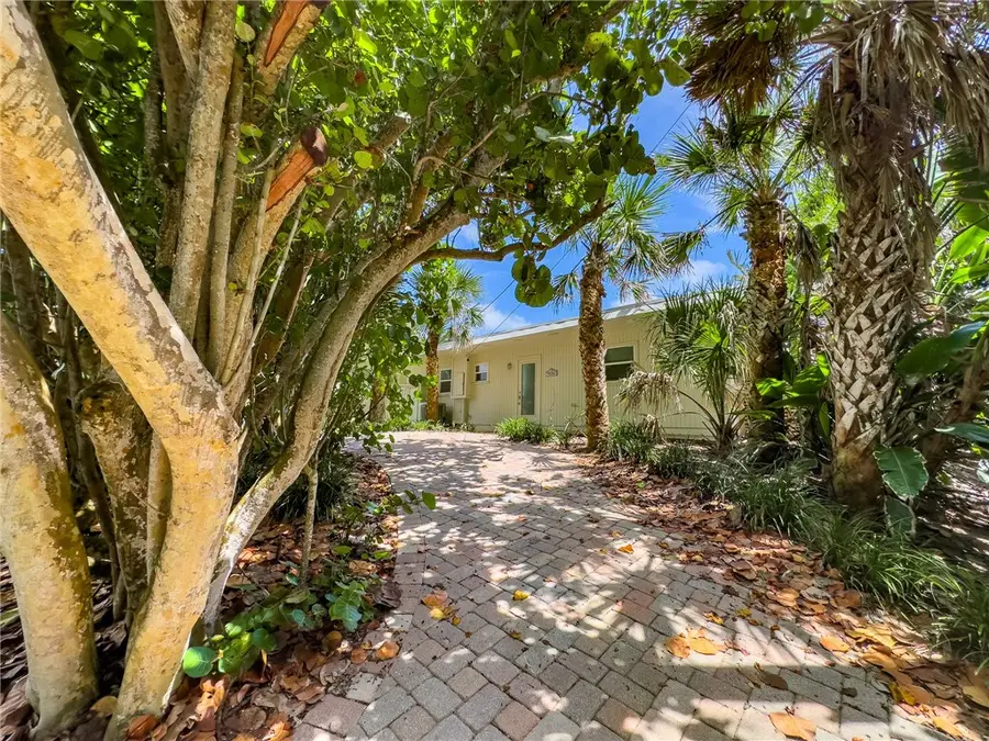 9556 Doubloon Drive, Vero Beach, FL 32963 - Image #2